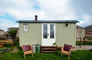 Hire Dales Shepherds Hut